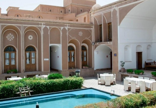 عکس هتل لاله