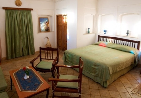 عکس هتل لاله