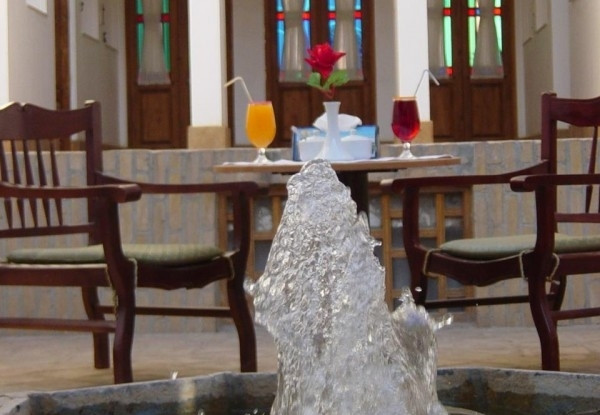 عکس هتل لاله