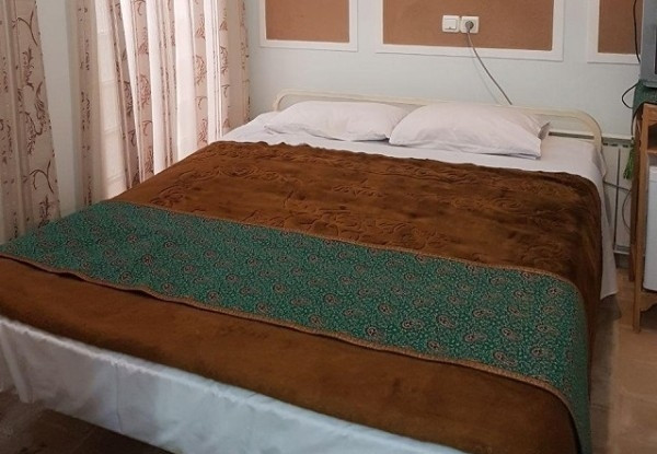 عکس هتل سنتی کهن کاشانه