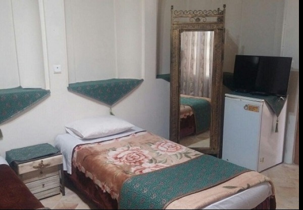 عکس هتل سنتی کهن کاشانه