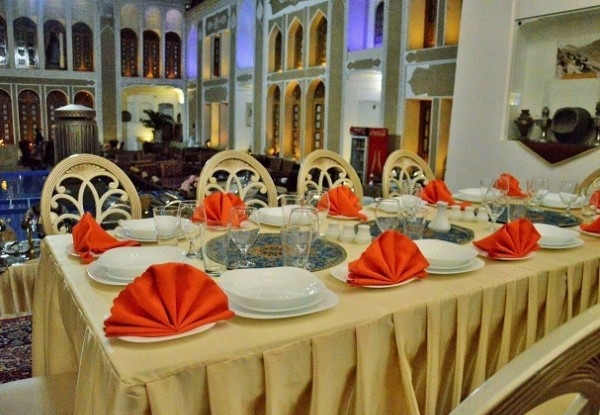 عکس هتل سنتی والی