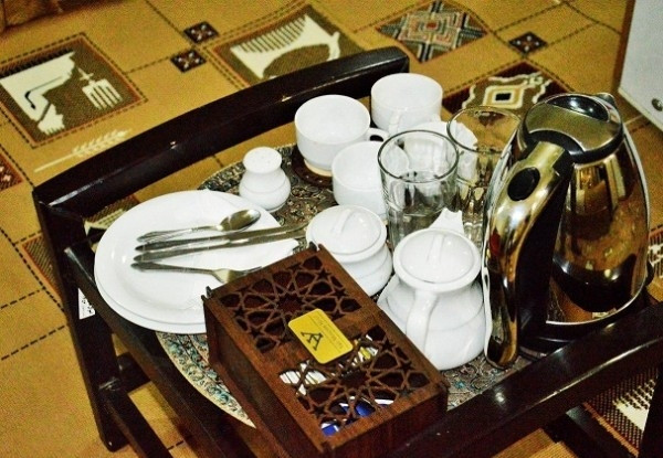 عکس هتل سنتی والی