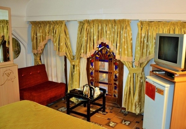 عکس هتل سنتی والی