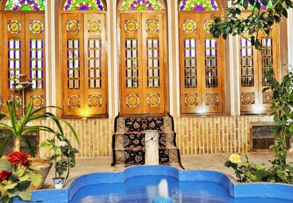 عکس هتل سنتی والی