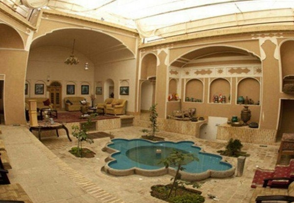 عکس هتل سنتی والی