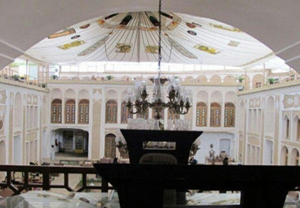 عکس هتل سنتی والی