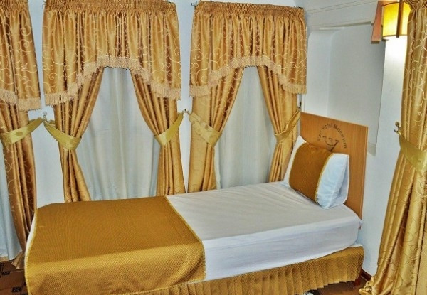 عکس هتل سنتی والی