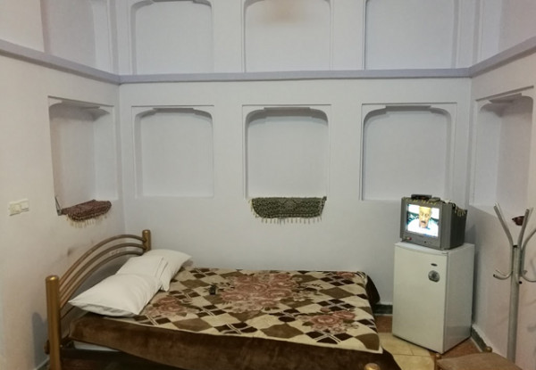 عکس هتل سنتی کوروش