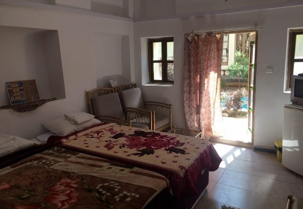 عکس هتل سنتی کوروش