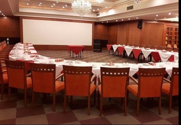 عکس هتل بزرگ